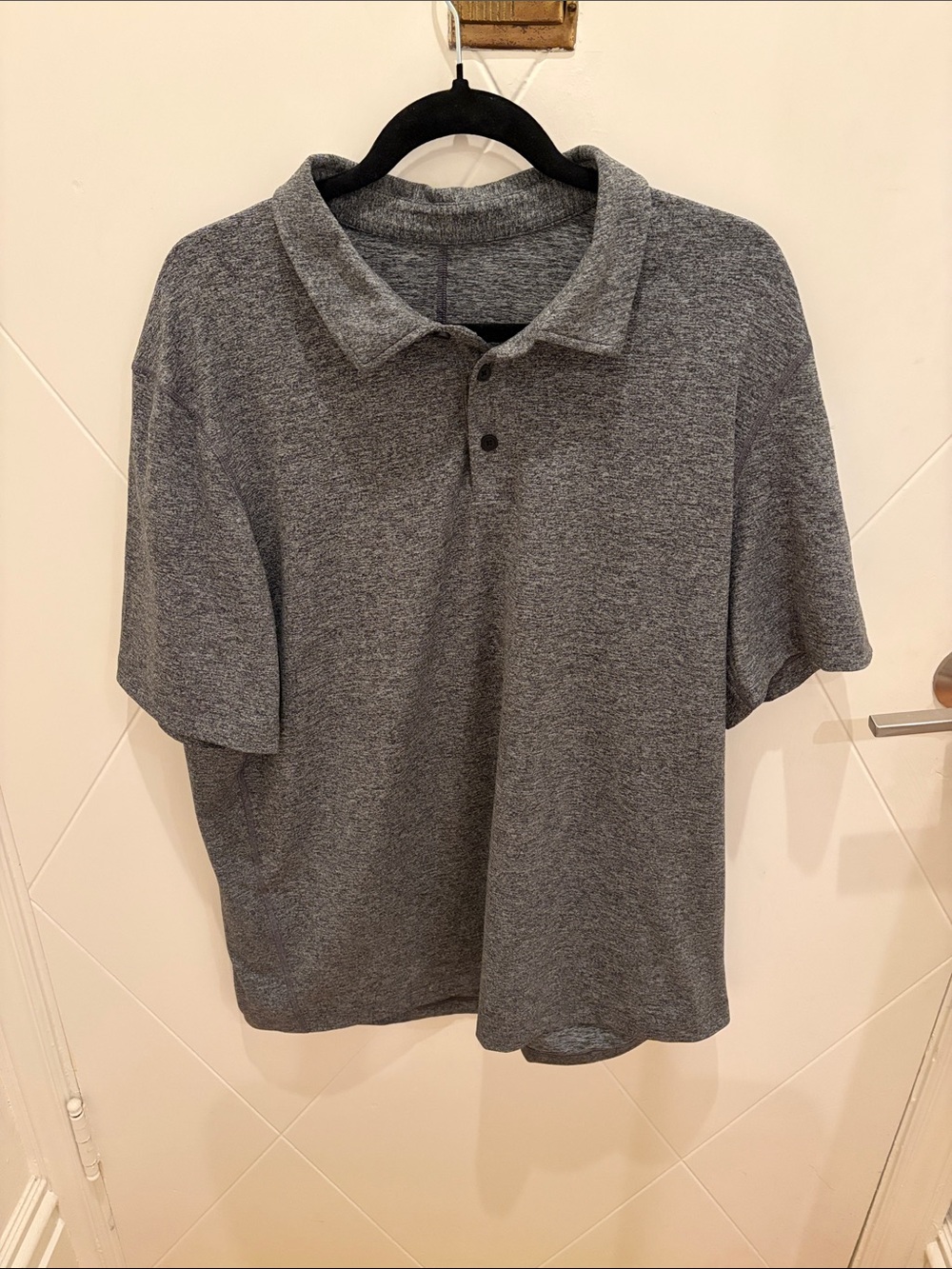Men’s lululemon polo